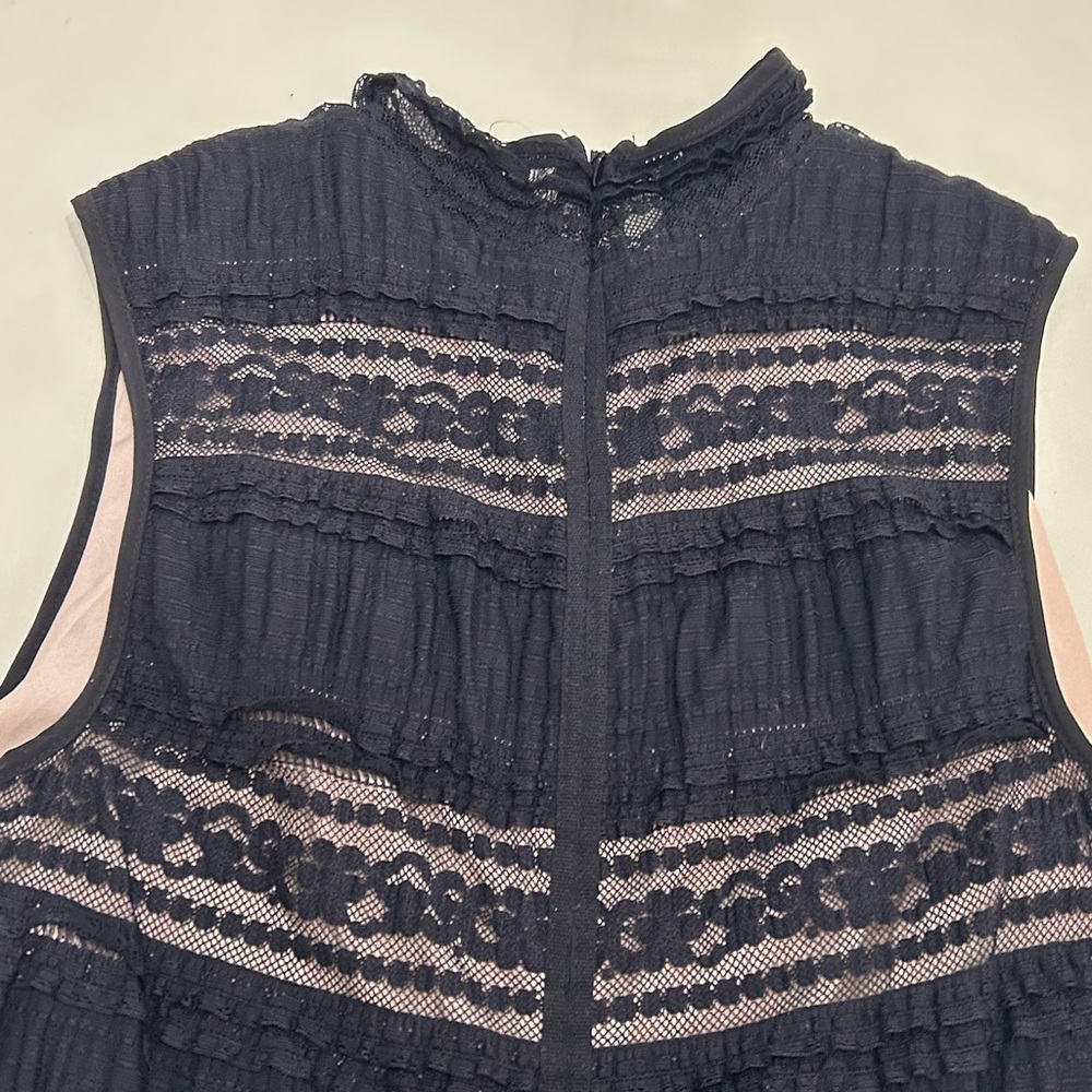VENUS Black High Low Lace Dress - Picture 15 of 16